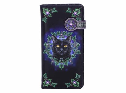 A black cat with yellow eyes stares at the viewer. A pentagram hangs from its collar and it is surrounded by ivy leaves. Further ivy leaves decorate the corners of the purse and the magnetic snap has a pentagram on it.